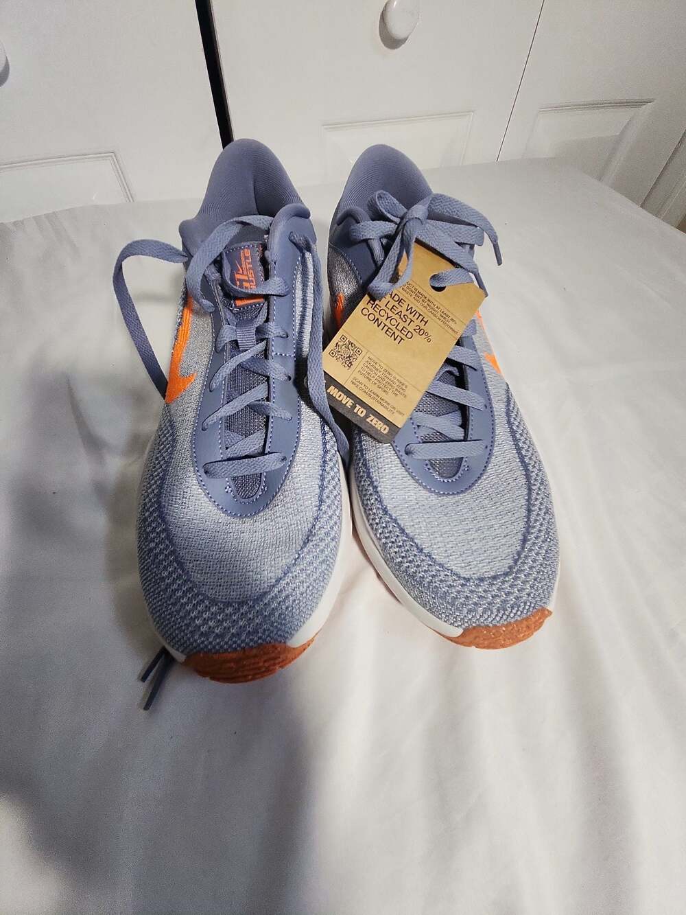 Nike Court Hustle Move to Zero Sneakers
